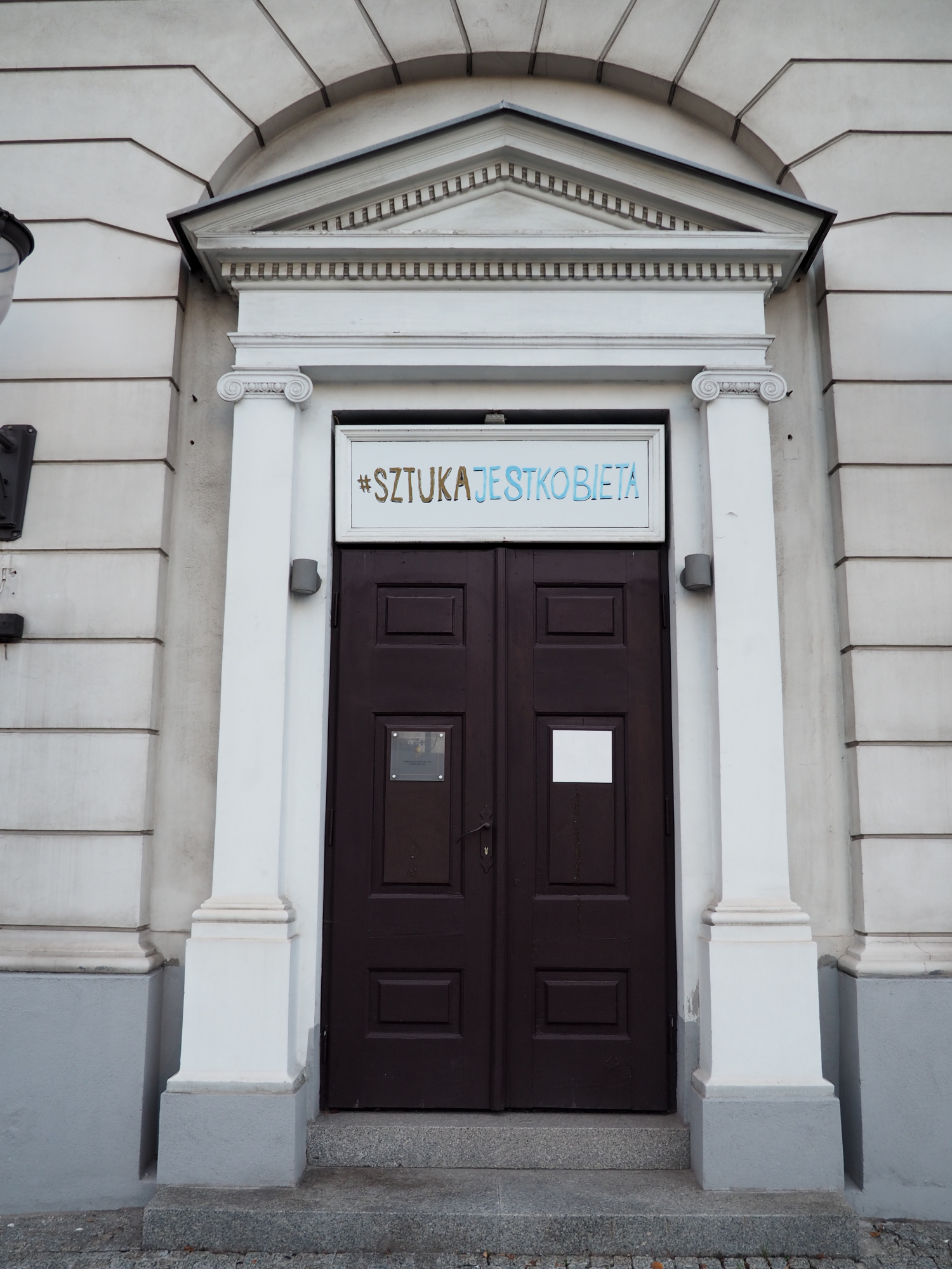 Zdjęcie architektury budynku Dom Dochodowy o Trzech Frontach - przebudowa kamienic